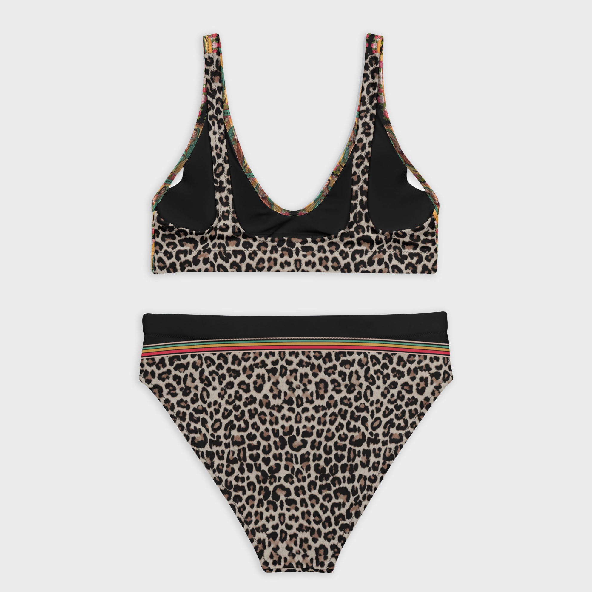 Virgen de Guadalupe Leo Bikini